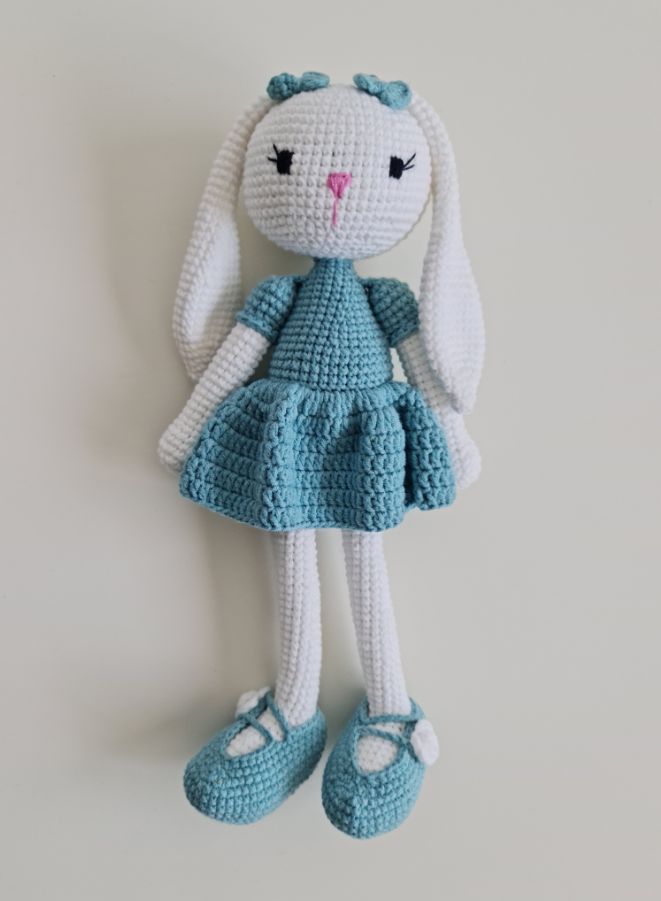 Premium Handcrafted Crochet Doll, Adorable Amigurumi Plush Toy 100% Cotton Made for Kids and Collectors, Turquoise