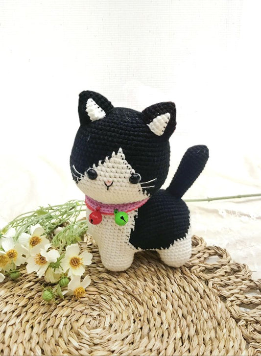 Handmade Crochet Black and White Cat Doll – 15cm Plush Toy