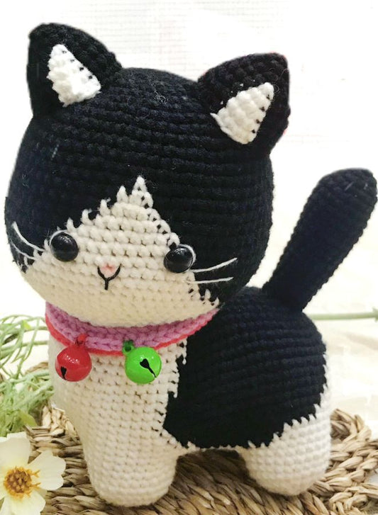 Handmade Crochet Black and White Cat Doll – 15cm Plush Toy