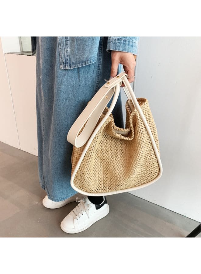fashionable straw bag