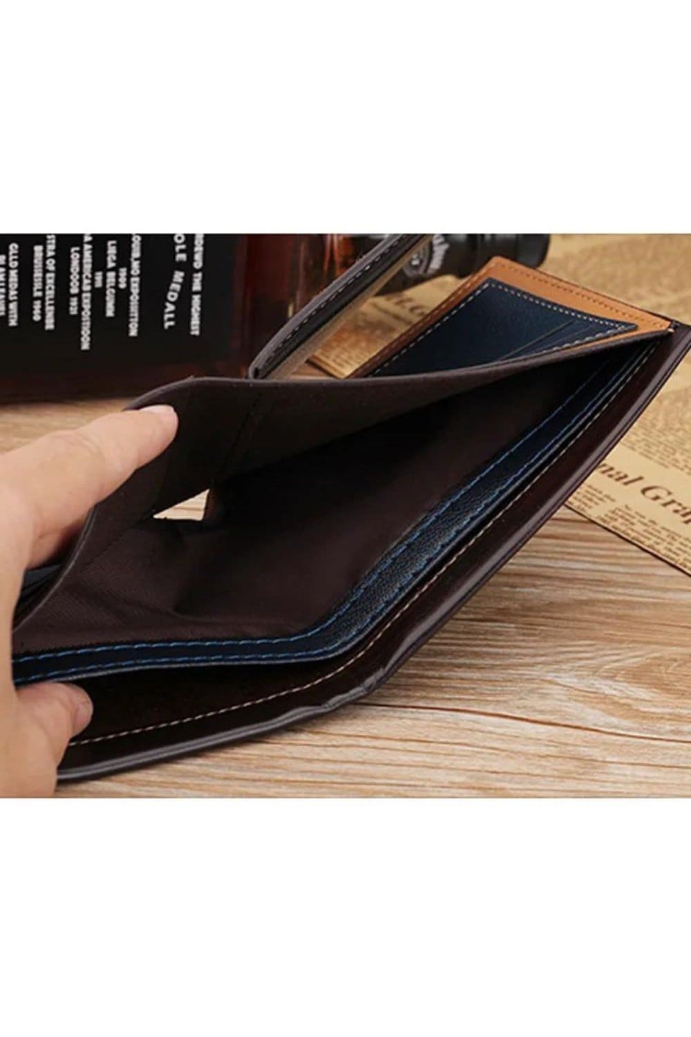 Premium Leather Wallet for Men - Stylish and Practical Fatio General Trading