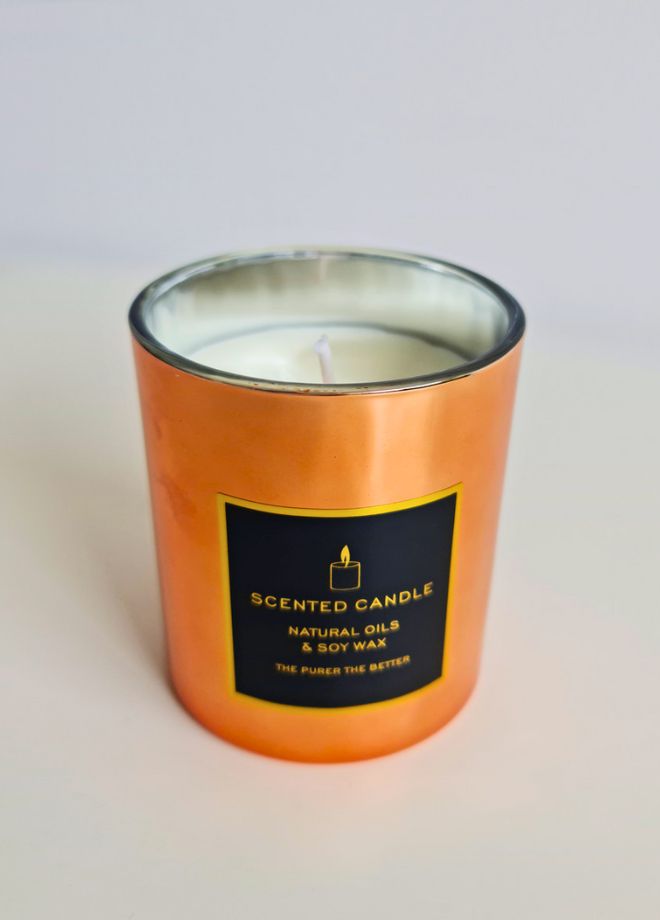 Amber Infusion - Warm and Alluring Scented Candle - Embrace the Captivating Glow - Up to 45 Hours of Enchanting Burn Time